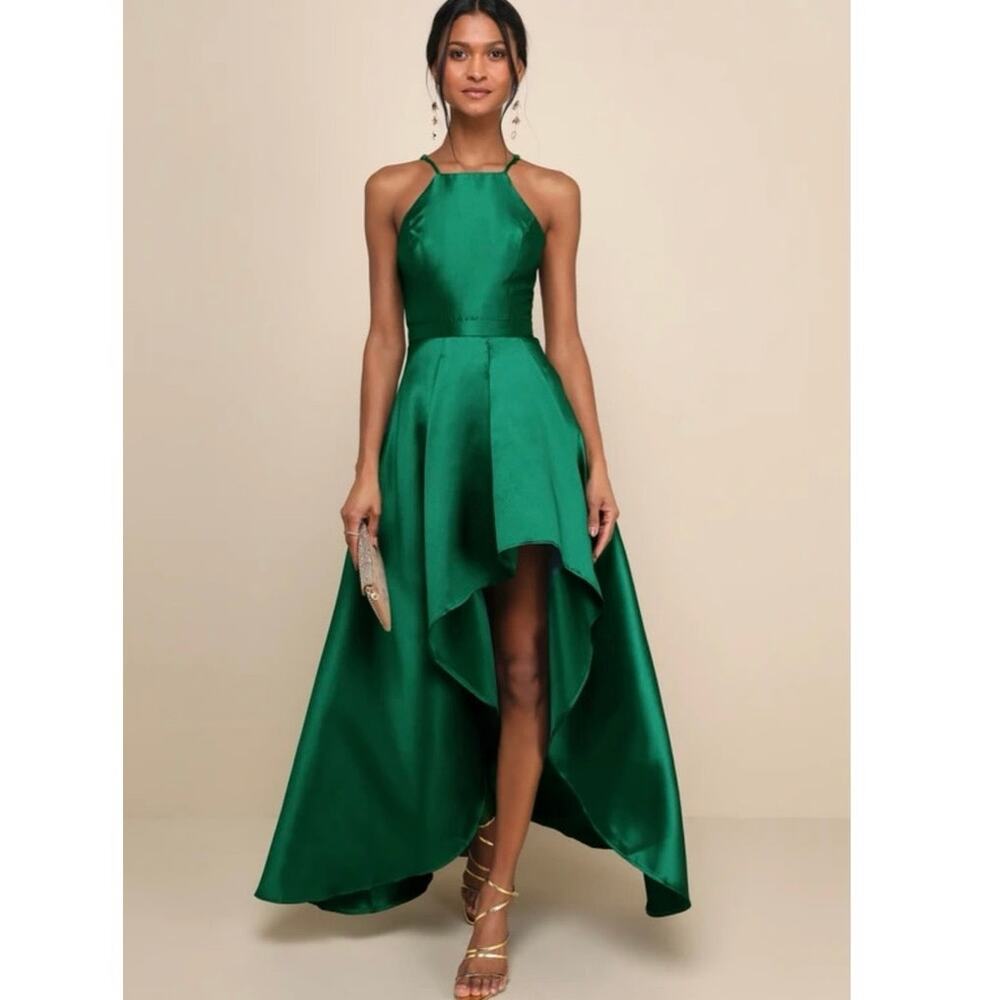 Lulu’s Broadway Show Emerald Green High-Low Gown Size M